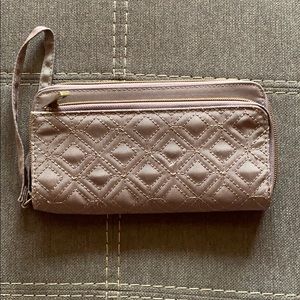 Never used travelers wallet